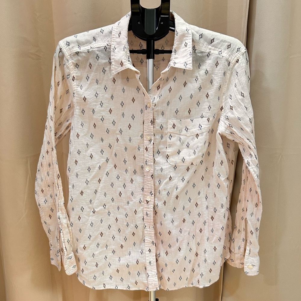 Eddie Bauer Womens lightweight long sleeve button down shirt Classic Fit Size XL